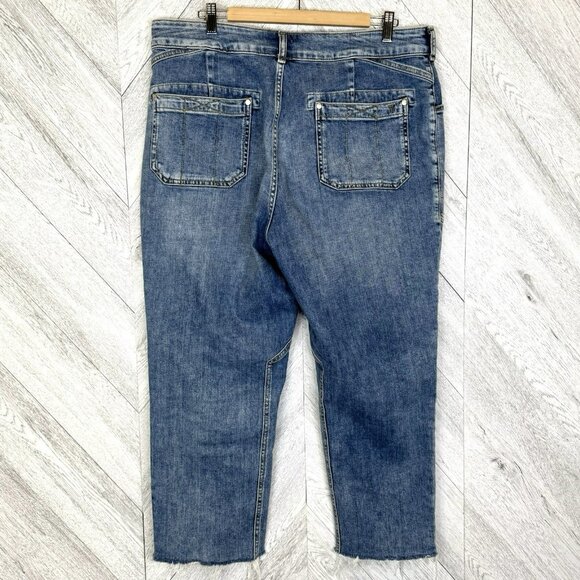 Pilcro Anthropologie Jeans The Wanderer Relaxed Blue Denim Size 33 Raw Hem Ankle - Picture 4 of 7